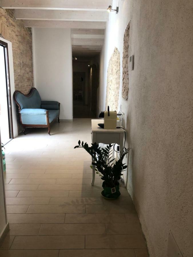 Al Corso Bed & Breakfast Cagliari Luaran gambar